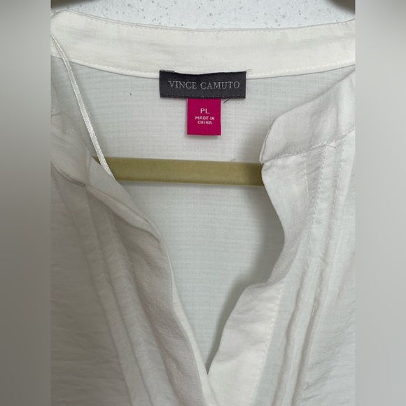 Vince Camuto, ruffle sleeve blouse size PL - Picture 4 of 9